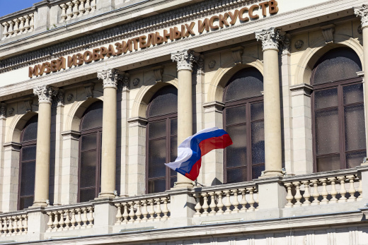 Культура своих не бросает